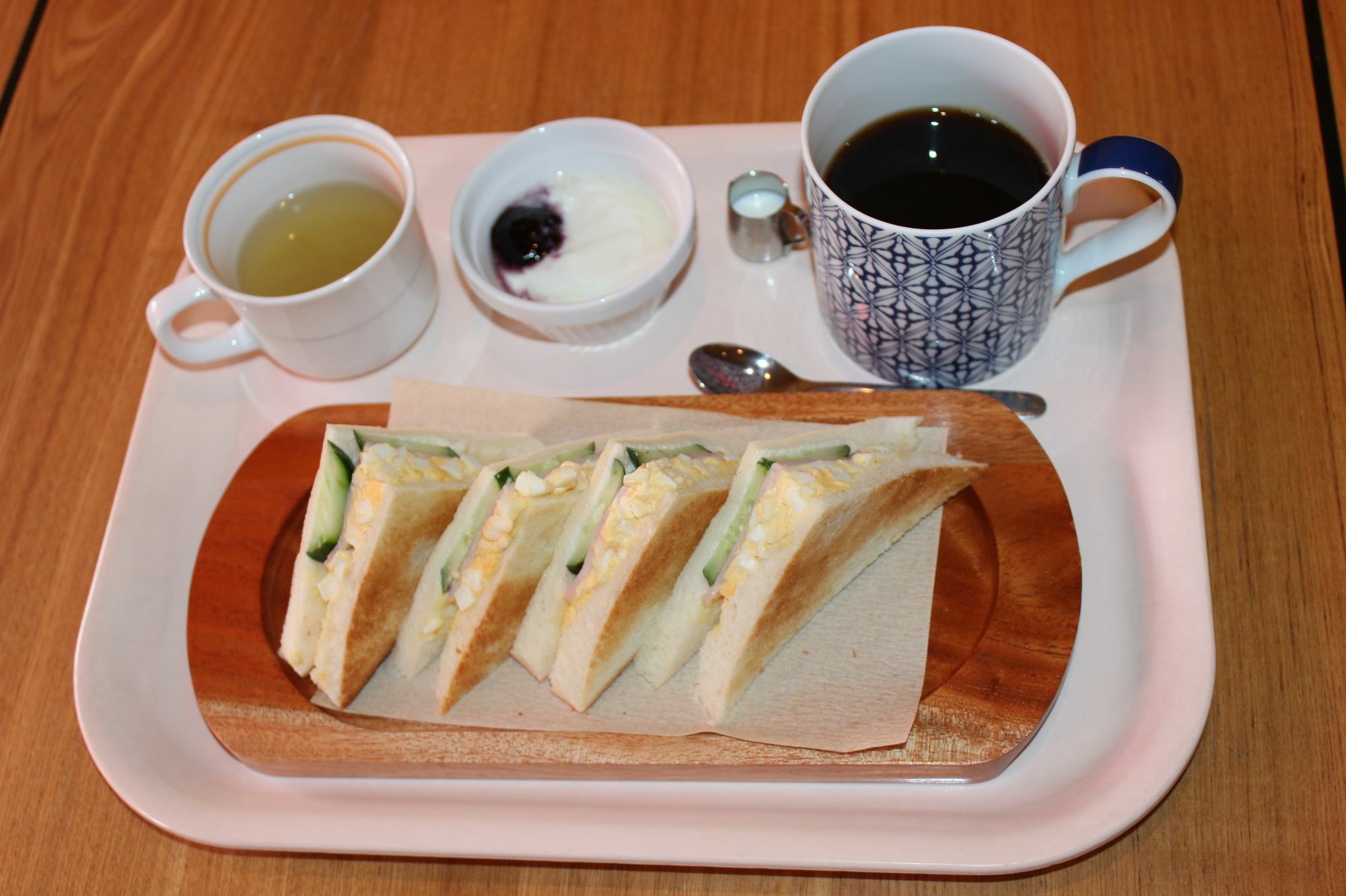 Yadocafe Chelsea'S Rainbow B&B Ōsaka Eksteriør bilde